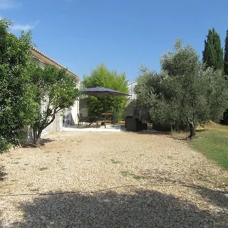Appartamento Lumineux Deux Pieces En Rez De Jardin *